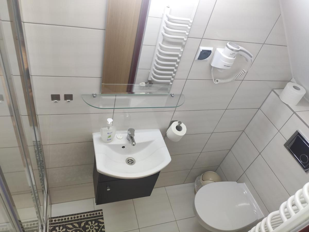 Apartament "Bieszczady111"-Pokoje - Telefon 607 - 197 - 316 Polańczyk Zewnętrze zdjęcie